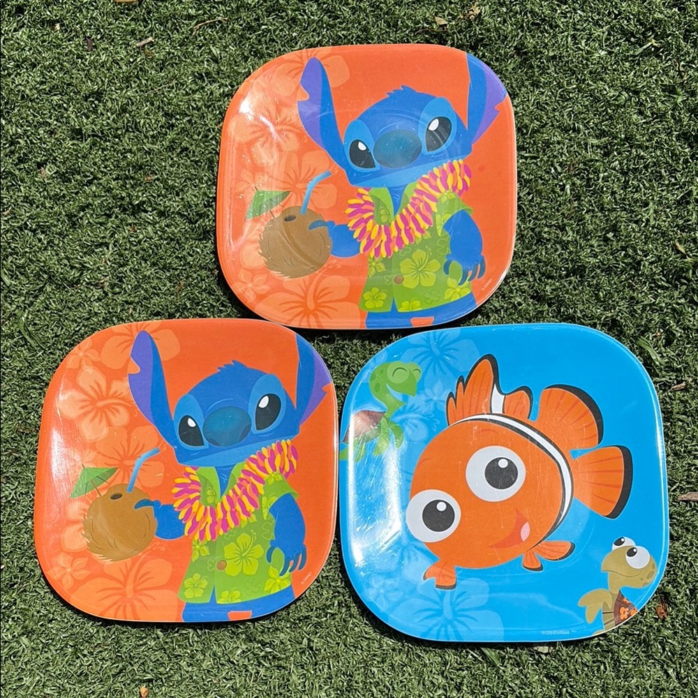 3 Disney Children’s Melamine Plates - 2 Stitch and 1 Nemo